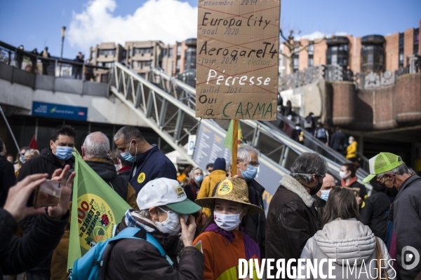 Rassemblement contre le projet du chantier de gare a gonesse.