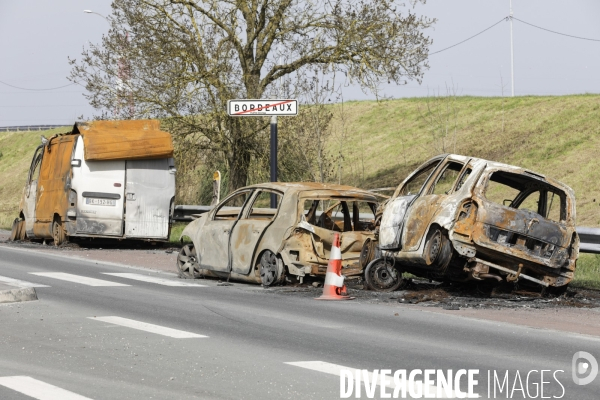 Voitures brulées à Bordeaux