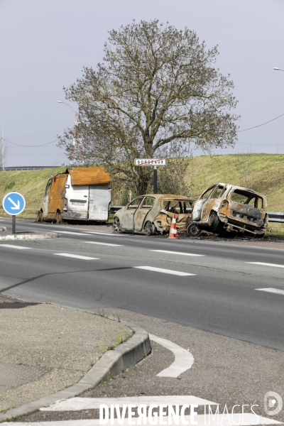 Voitures brulées à Bordeaux