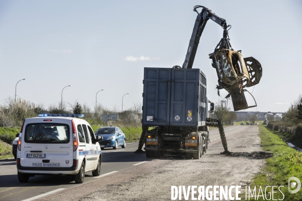 Voitures brulées à Bordeaux