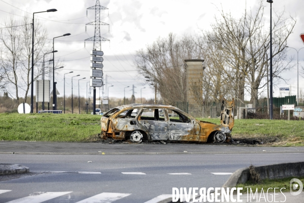 Voitures brulées à Bordeaux