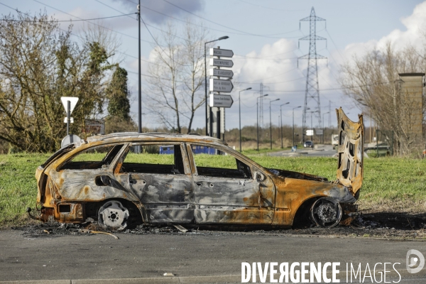 Voitures brulées à Bordeaux