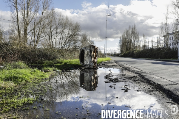 Voitures brulées à Bordeaux