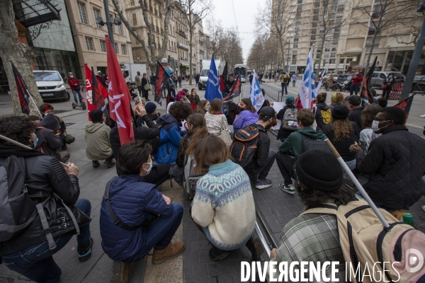 Marche de jeunes, pour les jeunes