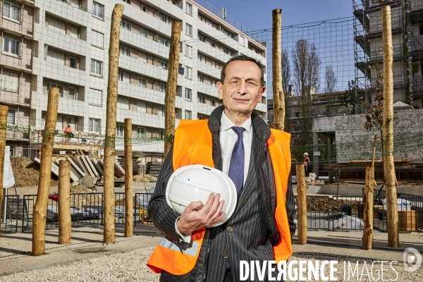 Visite d un chantier par Geoffroy Roux de Bezieux Medef