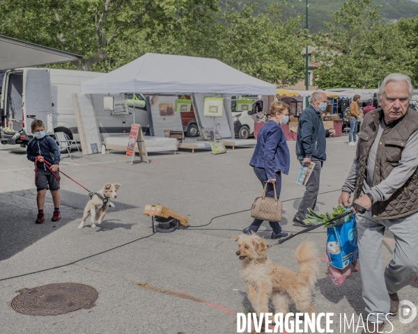 Le long de la Transbassealpine Digne-Nice printemps été 2020