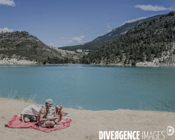 Le long de la Transbassealpine Digne-Nice printemps été 2020