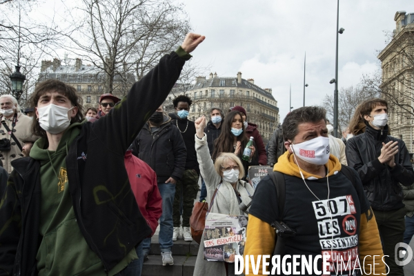 Manifestation parisienne du monde de la culture