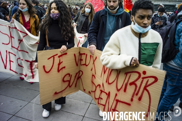 Manifestation du monde de la culture.