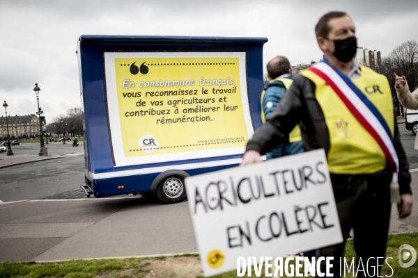 Manifestation des agriculteurs sur les suicides et les  fermes qui ferment 