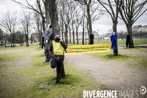 Manifestation des agriculteurs sur les suicides et les  fermes qui ferment 