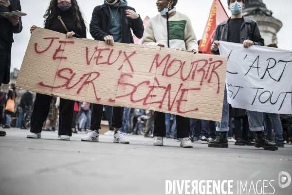 Manifestation du secteur de la culture pour la réouverture des lieux