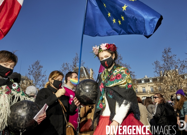 Manifestation feministe precedant la journee internationale des femmes