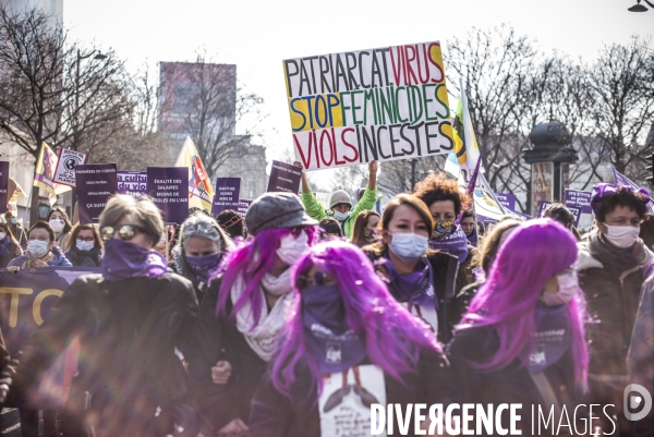 Marche a l occasion de la journee internationale pour la lutte des droits des femmes.