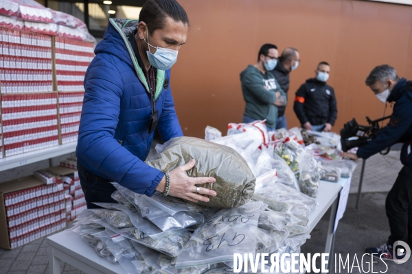 Darmanin au commissariat Nord