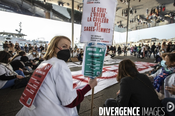 Journée internationale de lutte pour les droits des femmes à Marseille