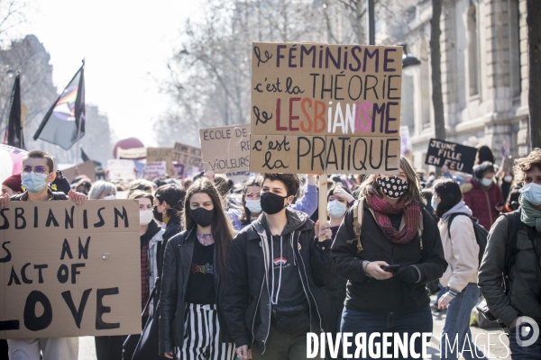 Manifestation féministe pour les  premières de corvées  8 mars 2021