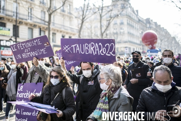 Manifestation féministe pour les  premières de corvées  8 mars 2021