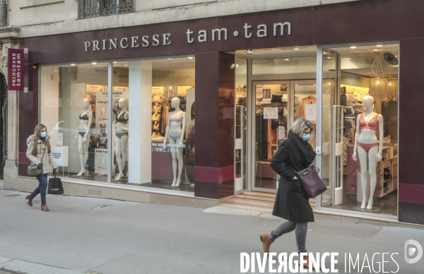 Princesse tam-tam et comptoir des cotonniers en restructuration