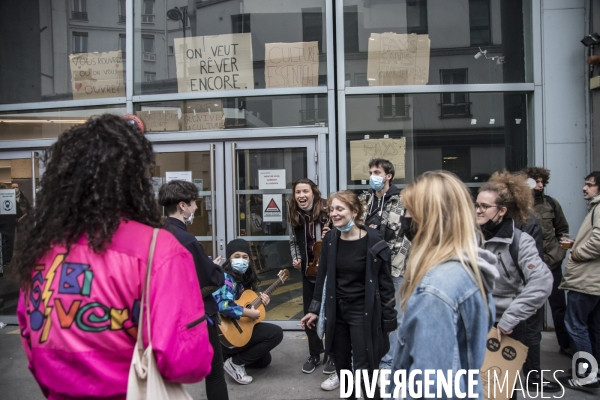 Occupation du Théâtre national de la Colline