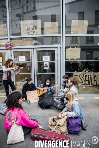 Occupation du Théâtre national de la Colline