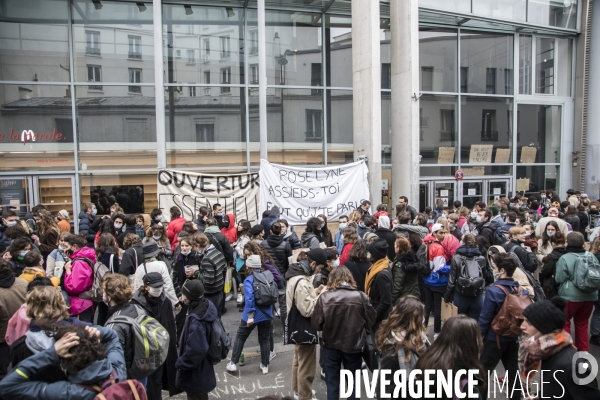 Occupation du Théâtre national de la Colline