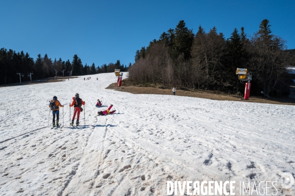 Pyrenees : Stations de ski fermees