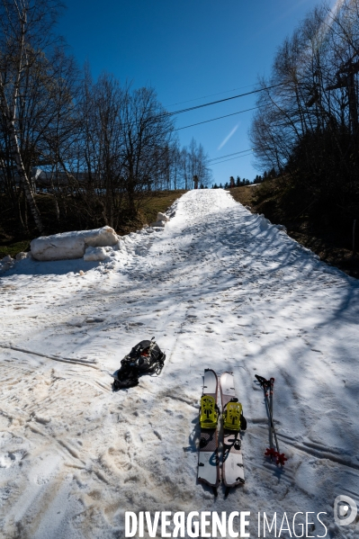 Pyrenees : Stations de ski fermees