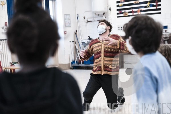 Ateliers de pratique théâtrale dans les centres de loisirs de la Ville de Paris