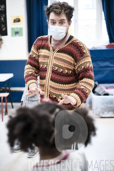 Ateliers de pratique théâtrale dans les centres de loisirs de la Ville de Paris