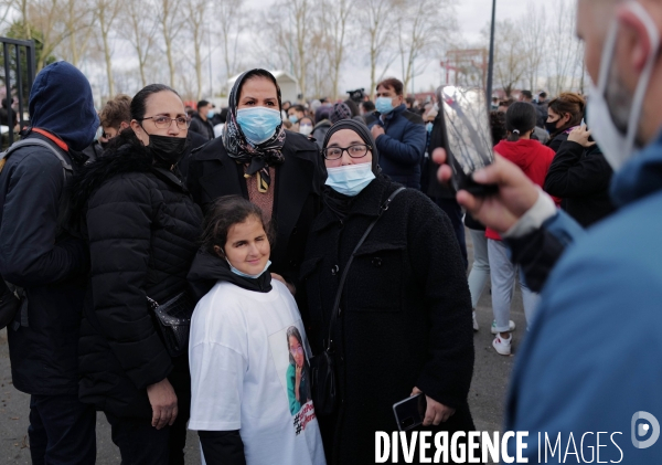 Marche blanche en hommage à Alisha