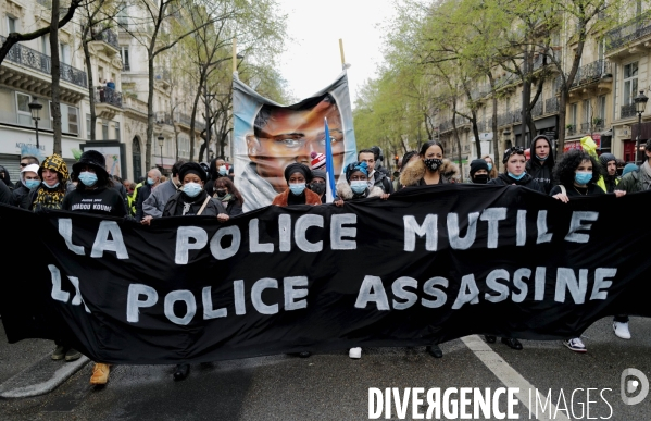 Manifestation contre les violences policieres