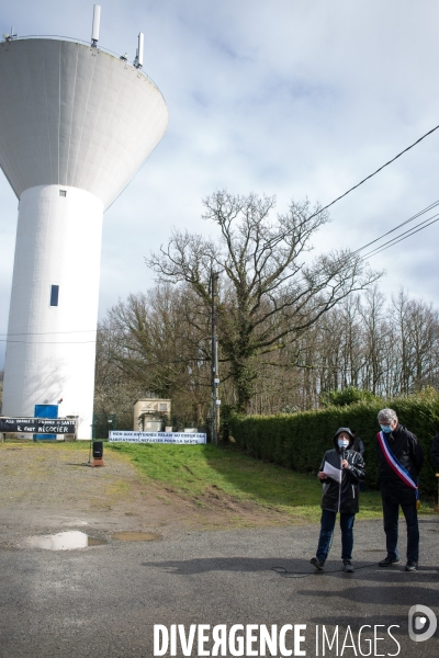 Manifestation contre l implantation d antennes relais au coeur des habitations