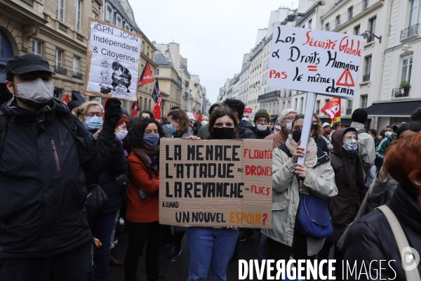 Manifestation contre la loi securite globale devant le Senat