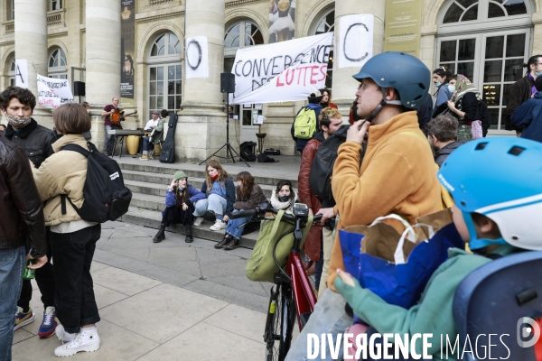 L opéra de Bordeaux occupé par la CIP