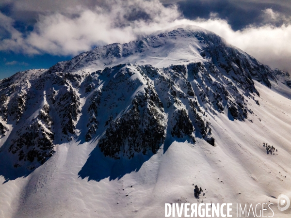 Pyrenees : Stations de ski fermees