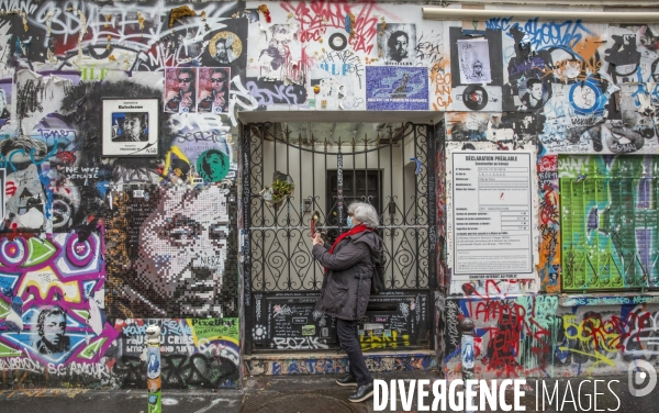 Nouveau portrait de serge gainsbourg  realise par le peintre ernesto novo rue de verneuil