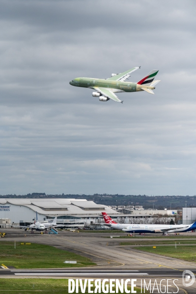 Decollage dernier A380