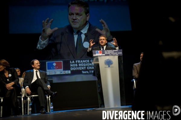 Xavier BERTRAND au soutien d Hervé NOVELLI