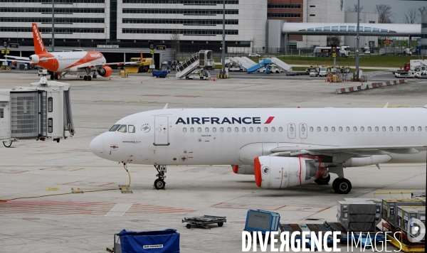 L Aéroport de roissy Charles de Gaulle