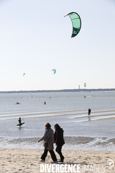 Plage sur le bassin d Arcachon