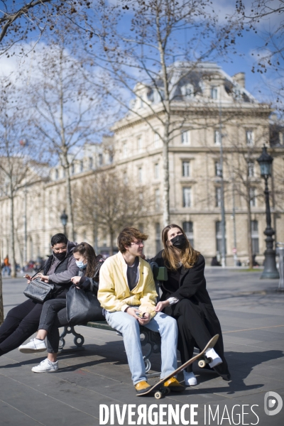 Paris, a la veille de son 3eme confinement.