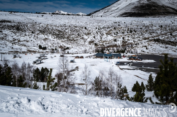 Pyrenees : Stations de ski fermees