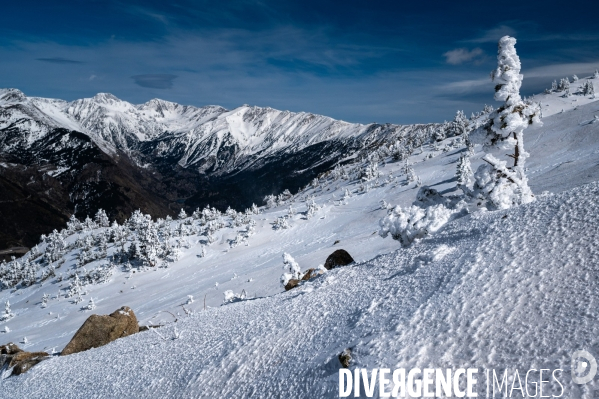 Pyrenees : Stations de ski fermees