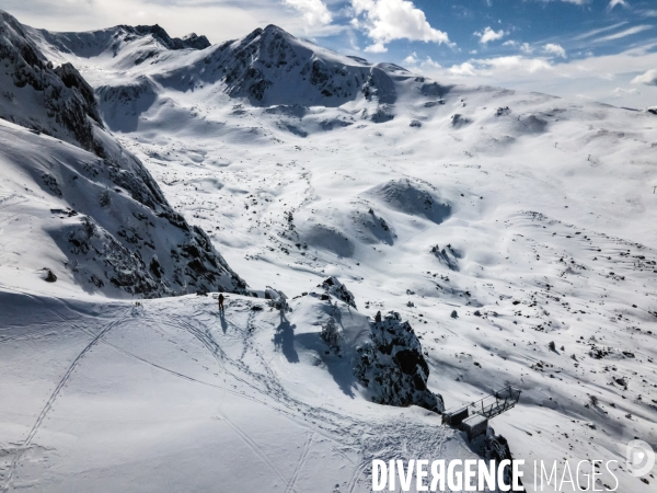 Pyrenees : Stations de ski fermees