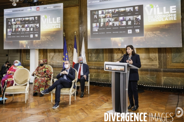 93e bureau de l AIMF (Association Internationale des maires francophones) avec anne HIDALGO et Pierre HURMIC