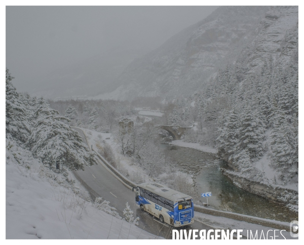 Le long de la Transbassealpine Digne Nice Printemps 2021