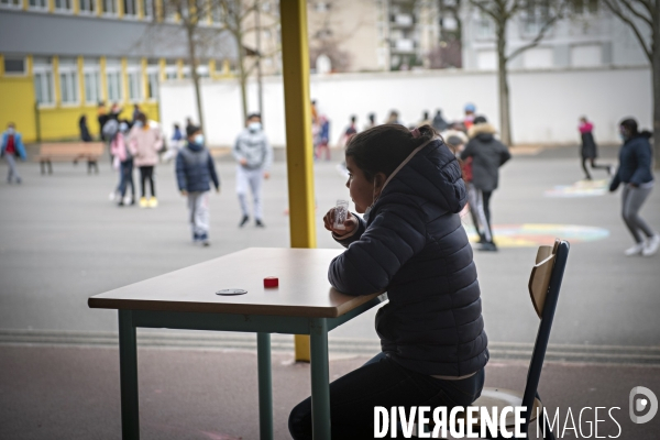 Tests salivaires  ecole