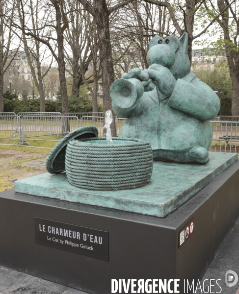 Le chat de geluck sur les champs elysees