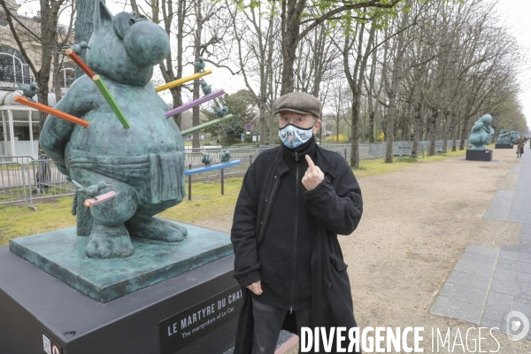 Le chat de geluck sur les champs elysees